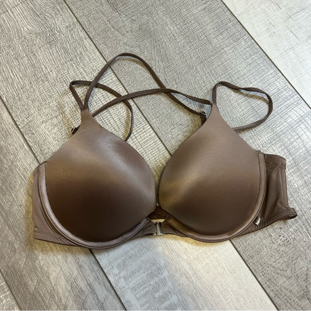 VS Front Clasp Push Up Bra
